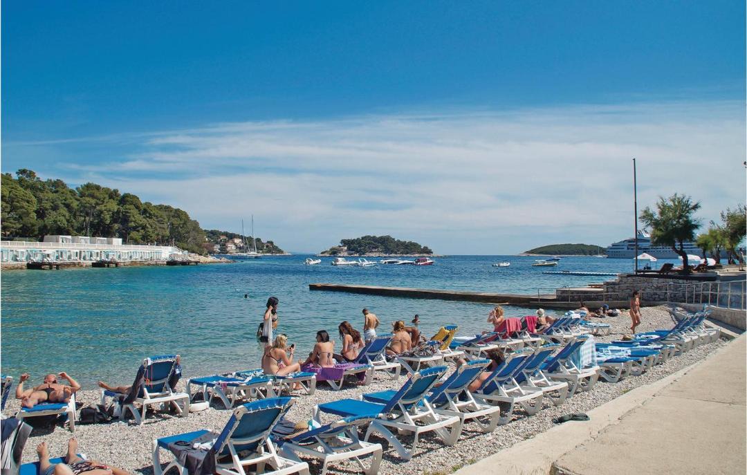 Photo of Others in Vrboska