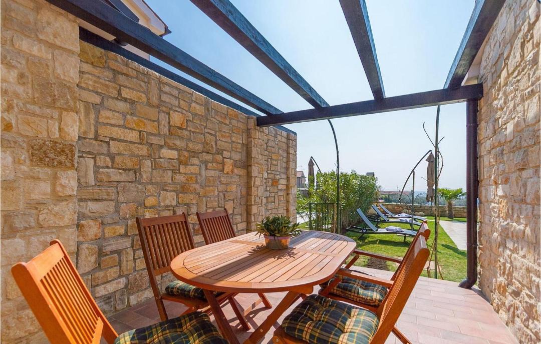 Photo of Patio Balcony in Brnobici