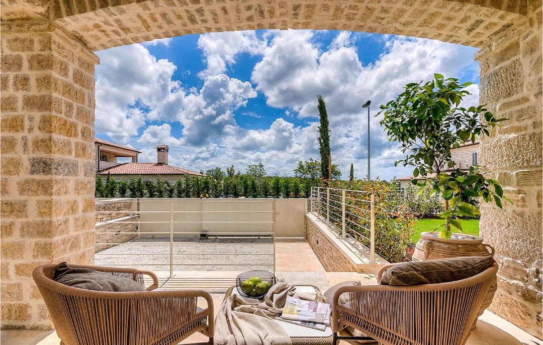 Photo of Patio Balcony in Korenici