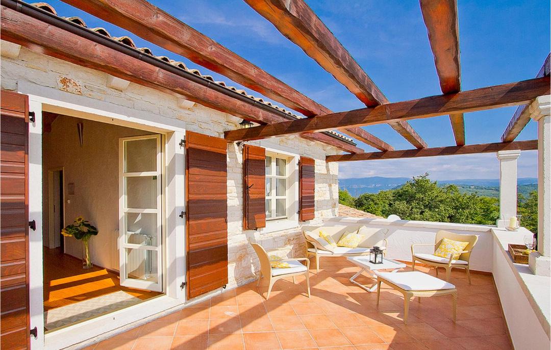 Photo of Patio Balcony in Buzet