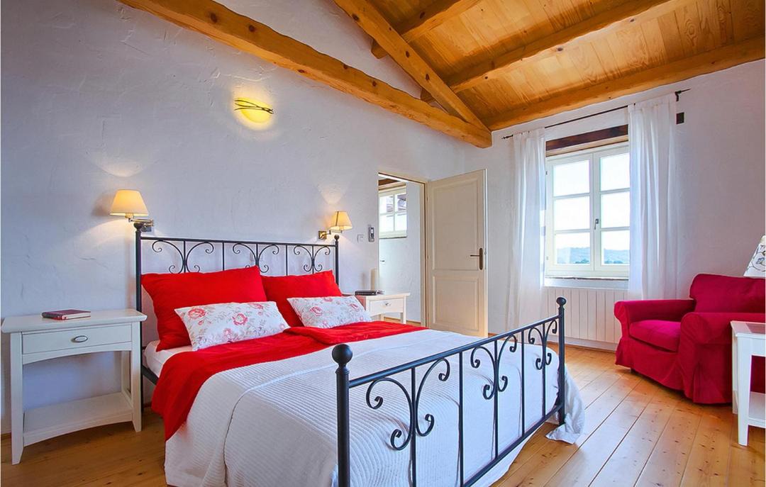 Photo of Bedroom in Buzet