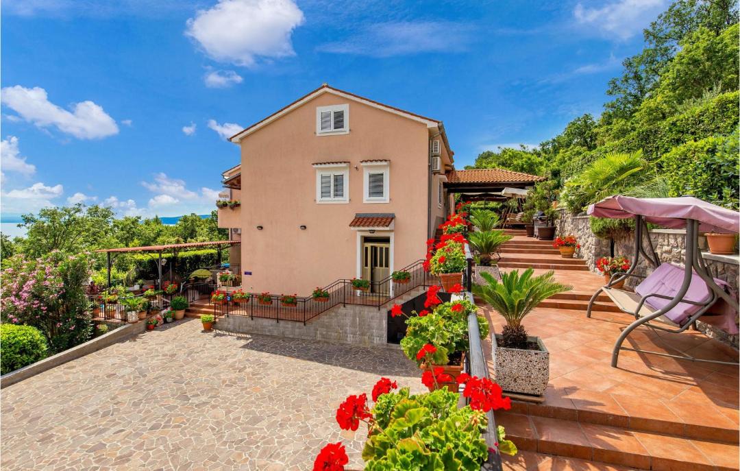Photo of Patio Balcony in Donji Kraj