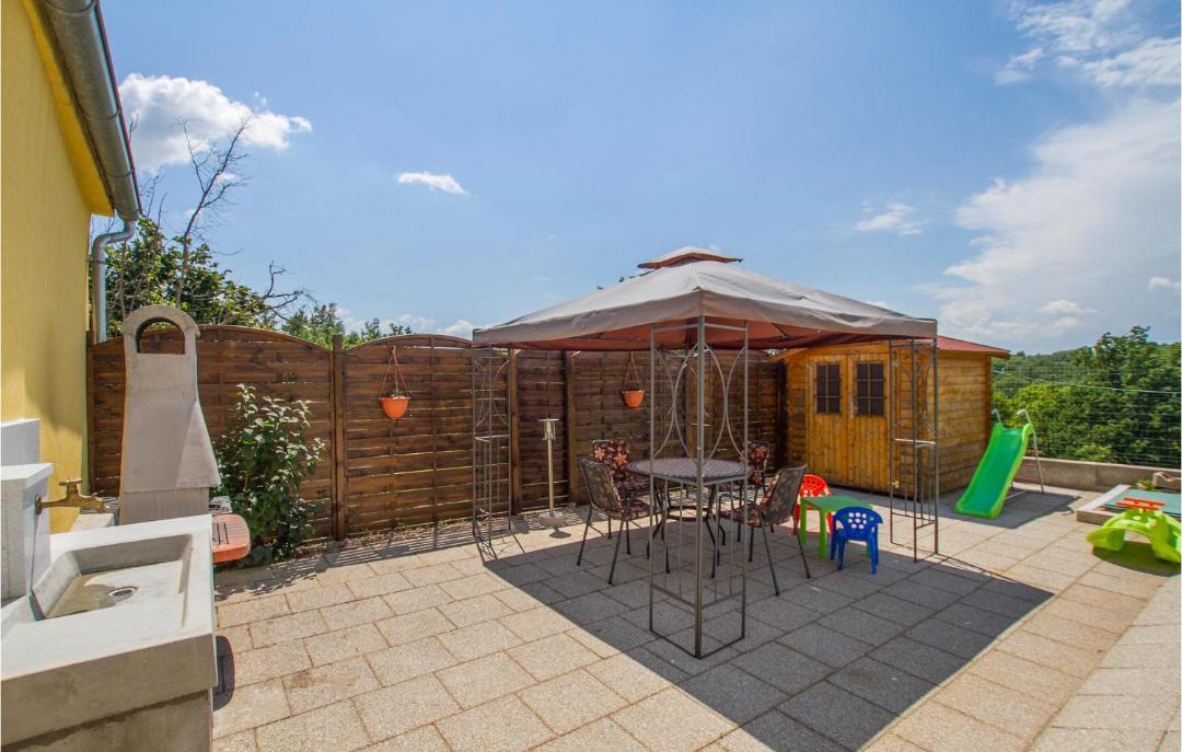 Photo of Others in Snasici