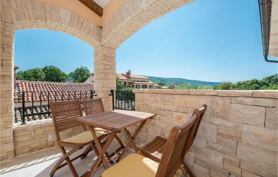 Photo of Patio Balcony in Brgod