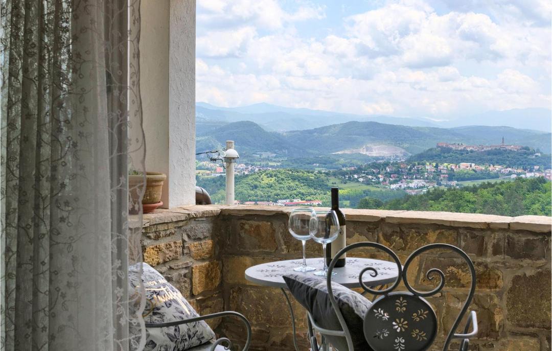 Photo of Patio Balcony in Buzet