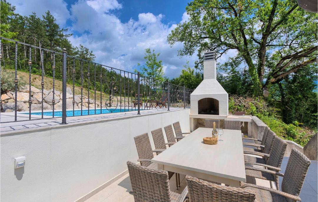 Photo of Patio Balcony in Buzet