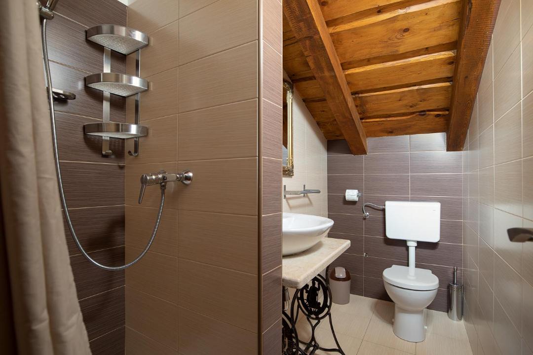 Photo of Bathroom in Pazin