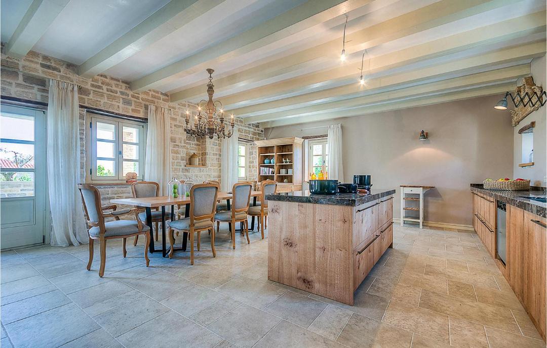 Photo of Kitchen in Korenici