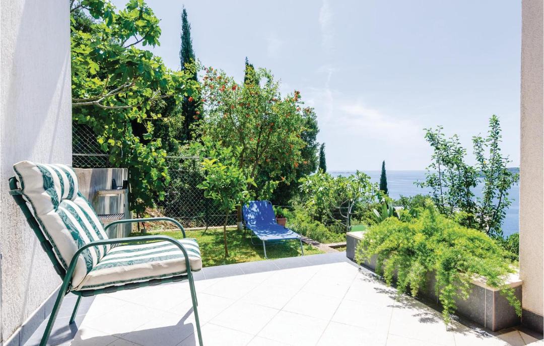 Photo of Patio Balcony in Orasac