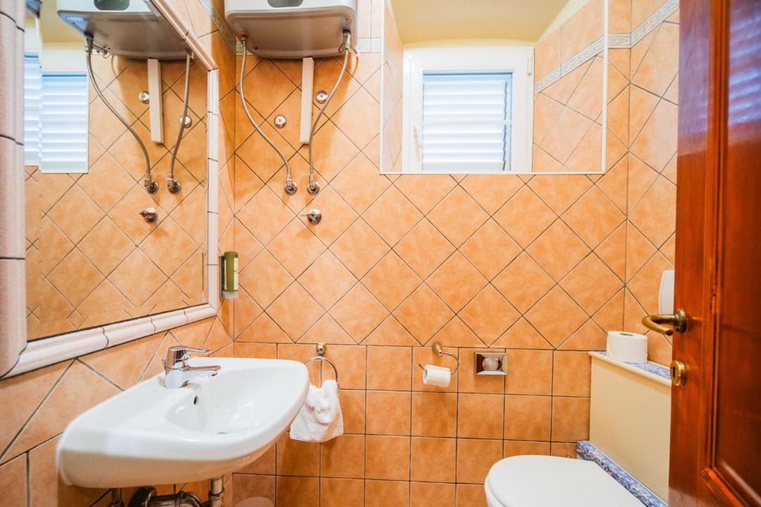 Photo of Bathroom in Cilipi