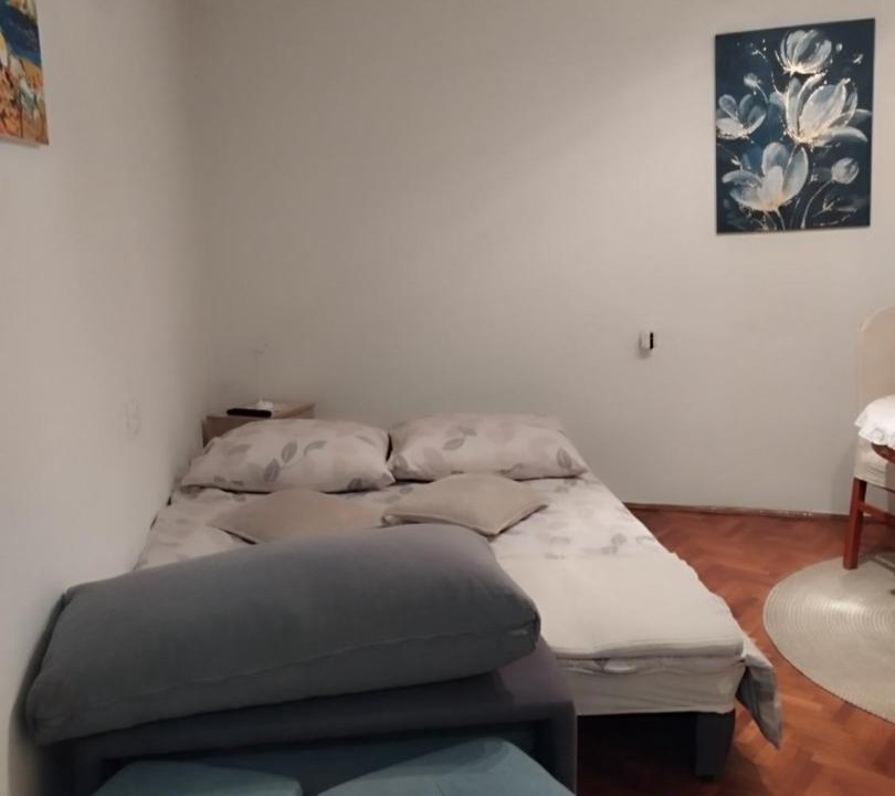 Photo of Bedroom in Cove Parja