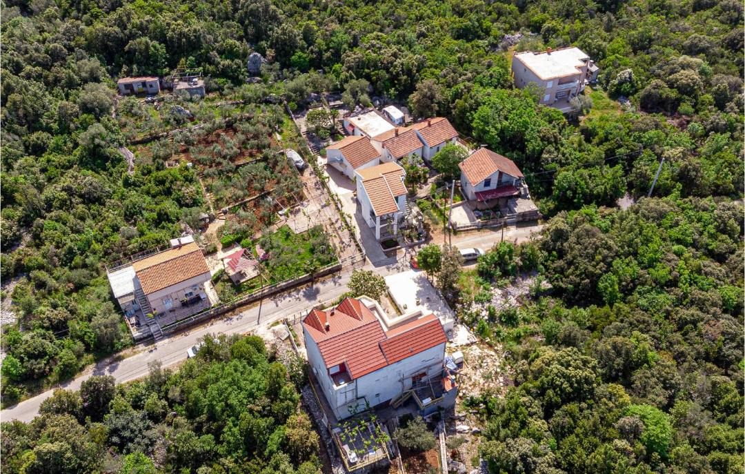 Photo of Buildings in Peljesac peninsula