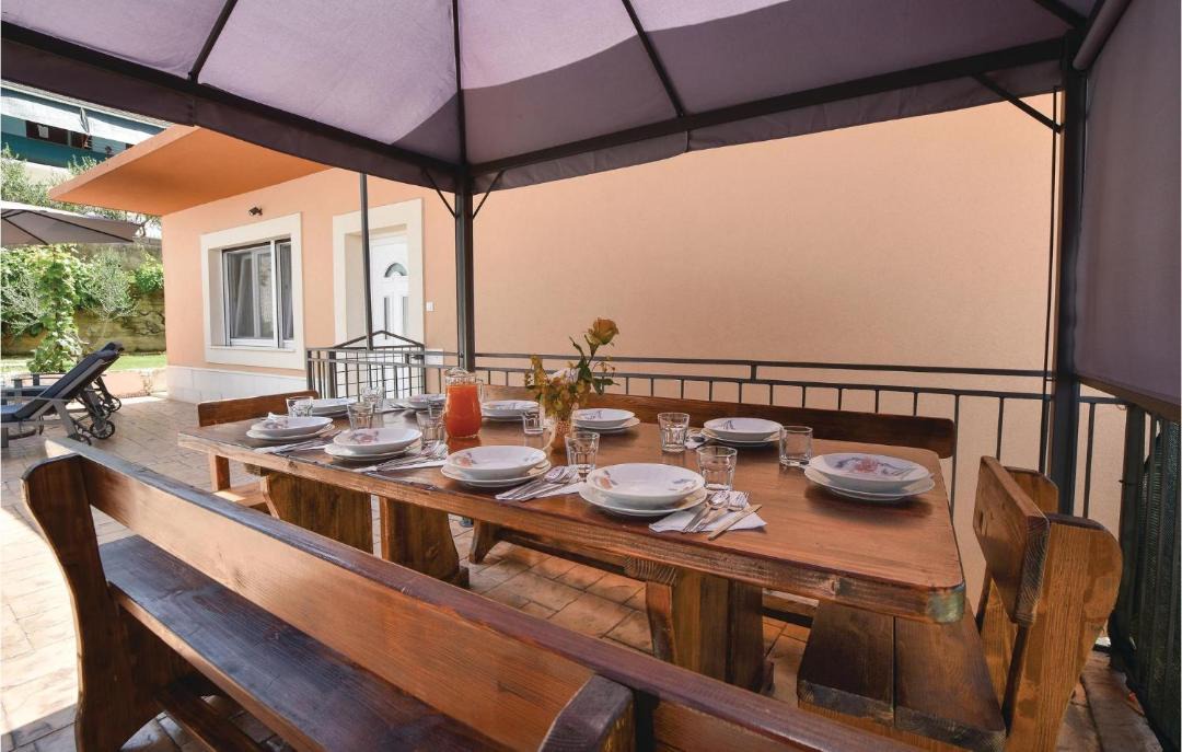 Photo of Patio Balcony in Srinjine