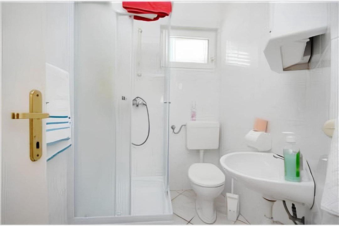 Photo of Bathroom in Suha Punta