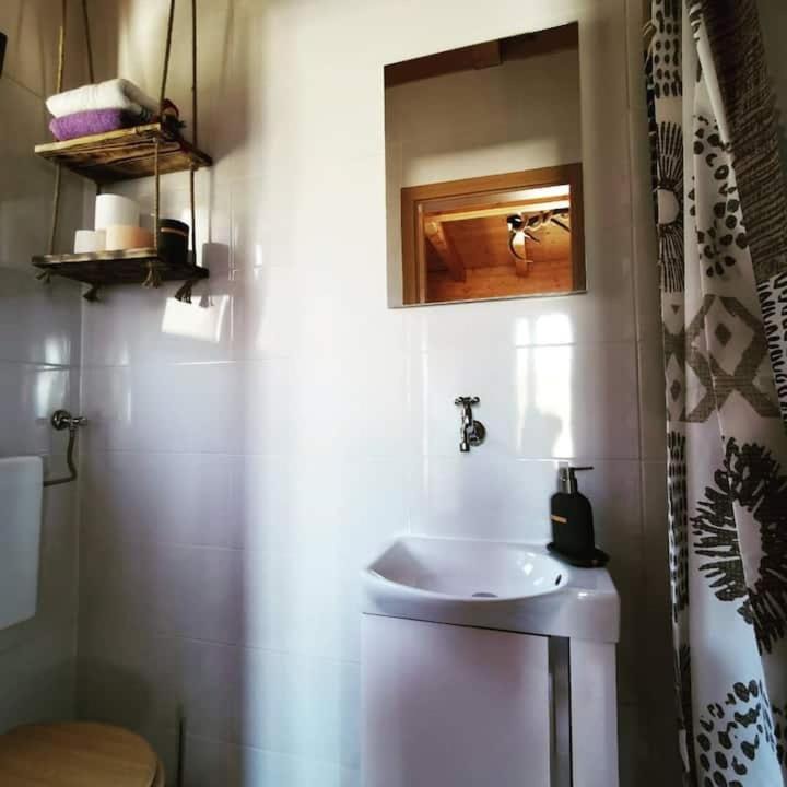 Photo of Bathroom in Kali