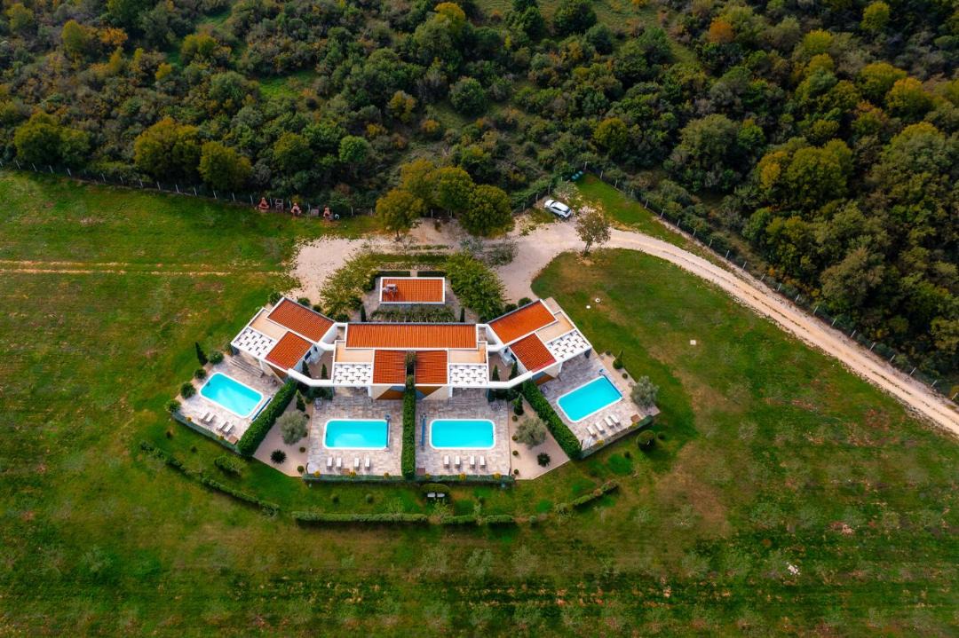 Photo of Others in Brisevo