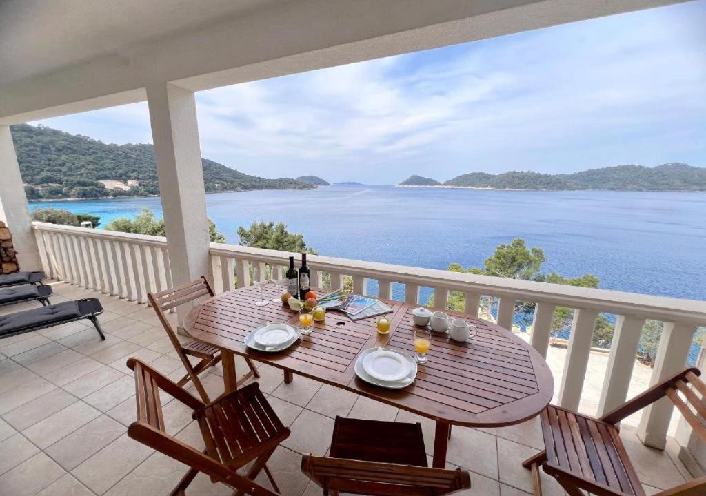 Photo of Patio Balcony in Ubli