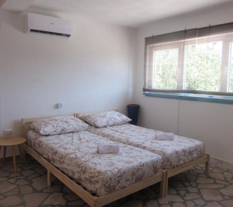 Photo of Others in Ploce