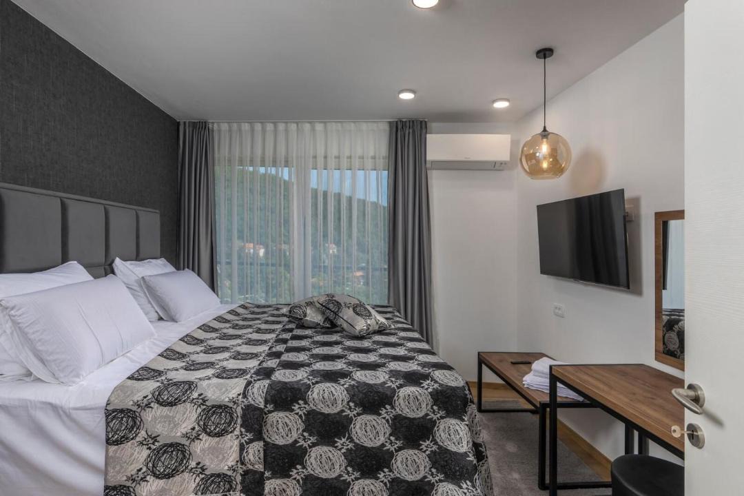 Photo of Bedroom in Obrs