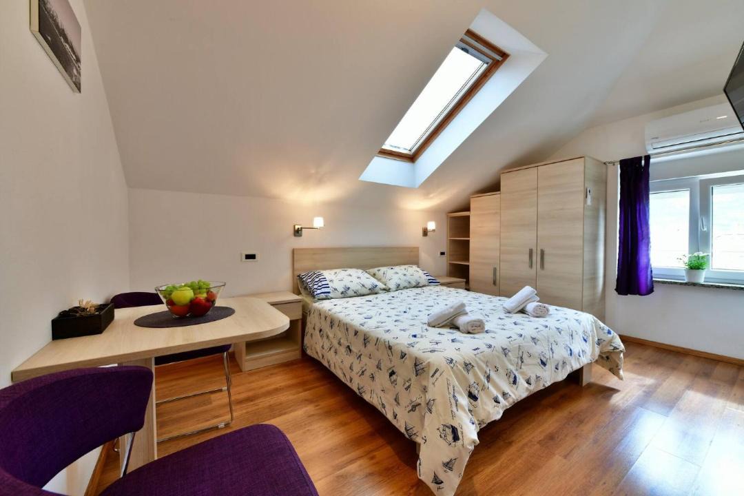 Photo of Bedroom in Baska