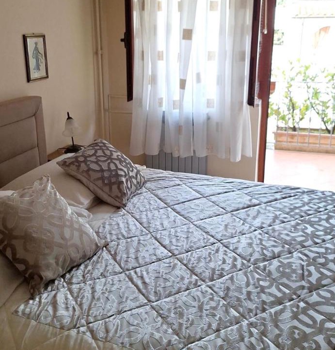Photo of Bedroom in Obrs