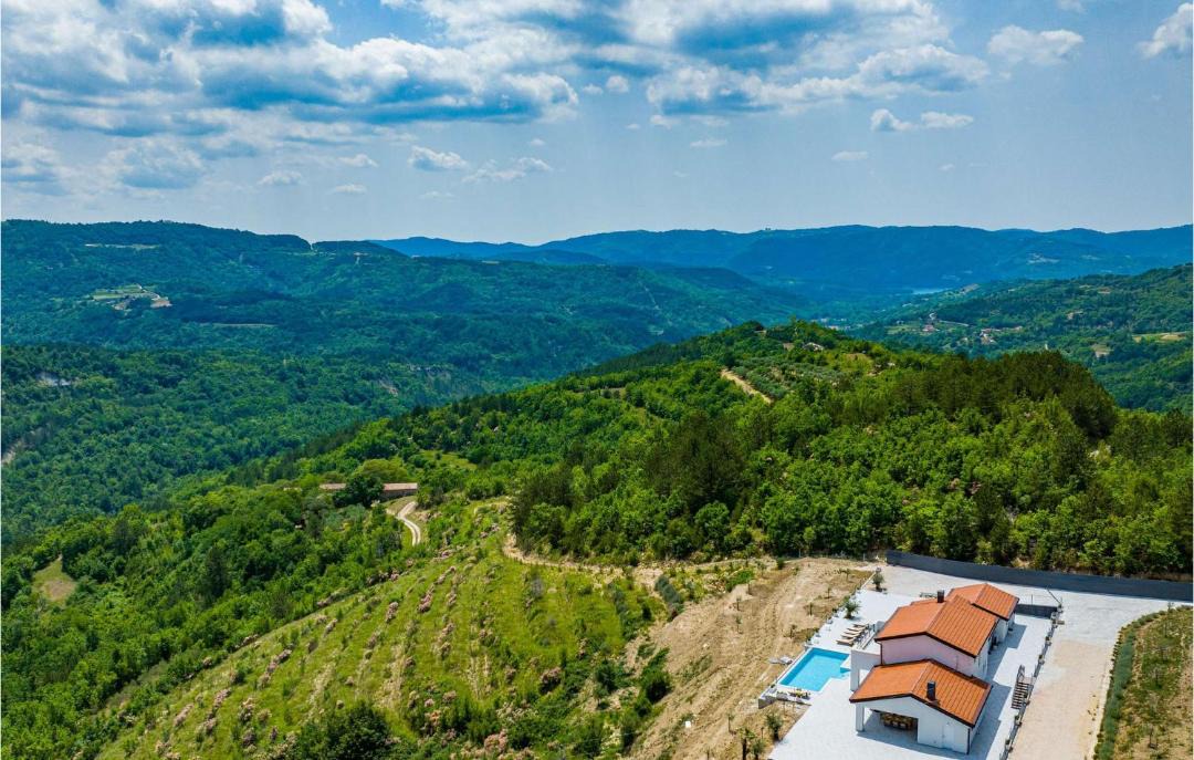 Photo of Others in Korelici