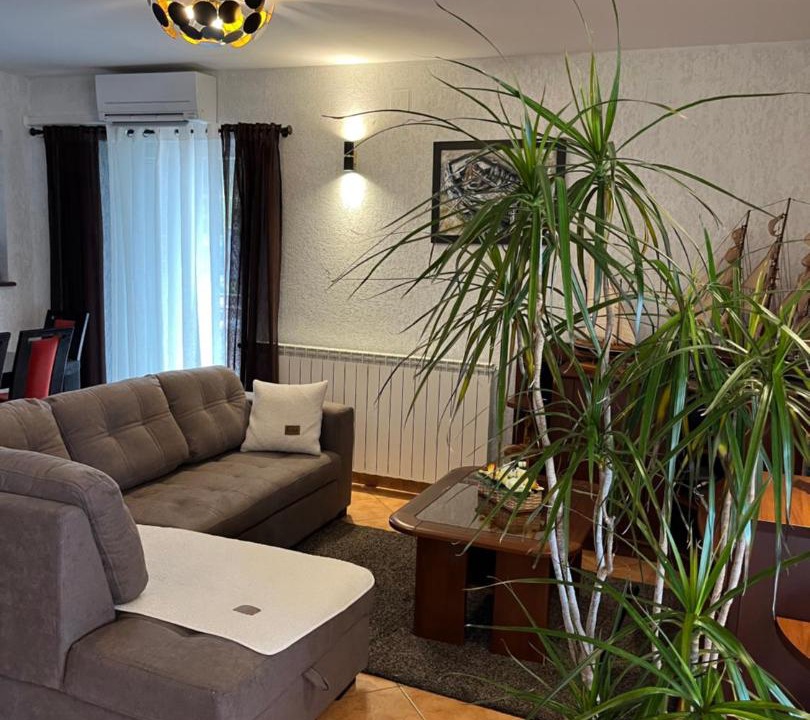 Photo of Livingroom in Donji Kraj
