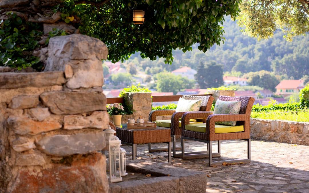 Photo of Others in Dol