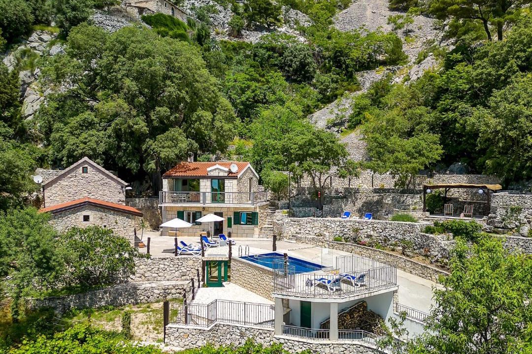 Photo of Others in Makarska