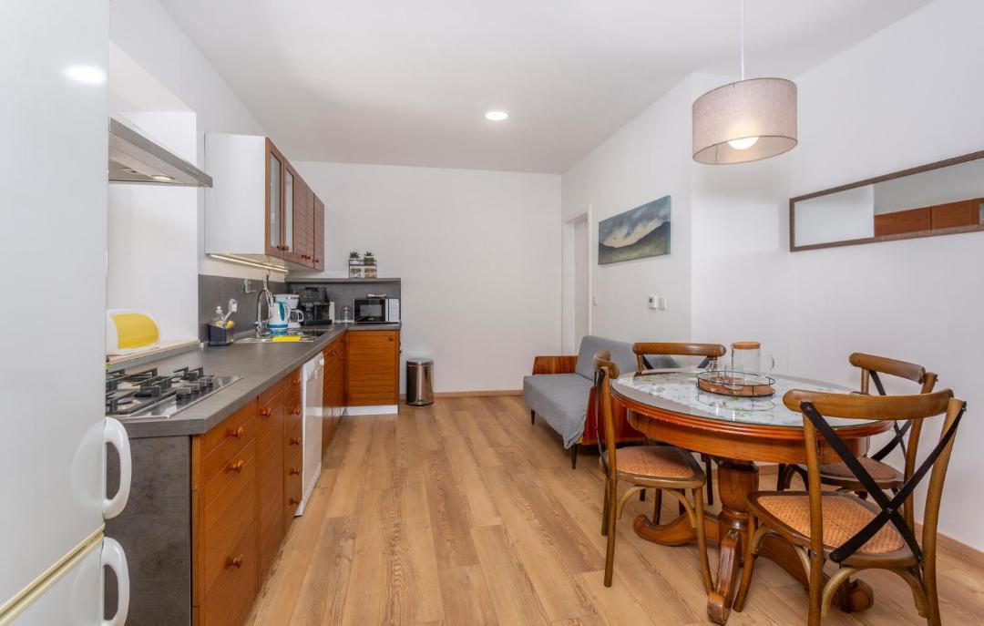 Photo of Livingroom in Sarsoni