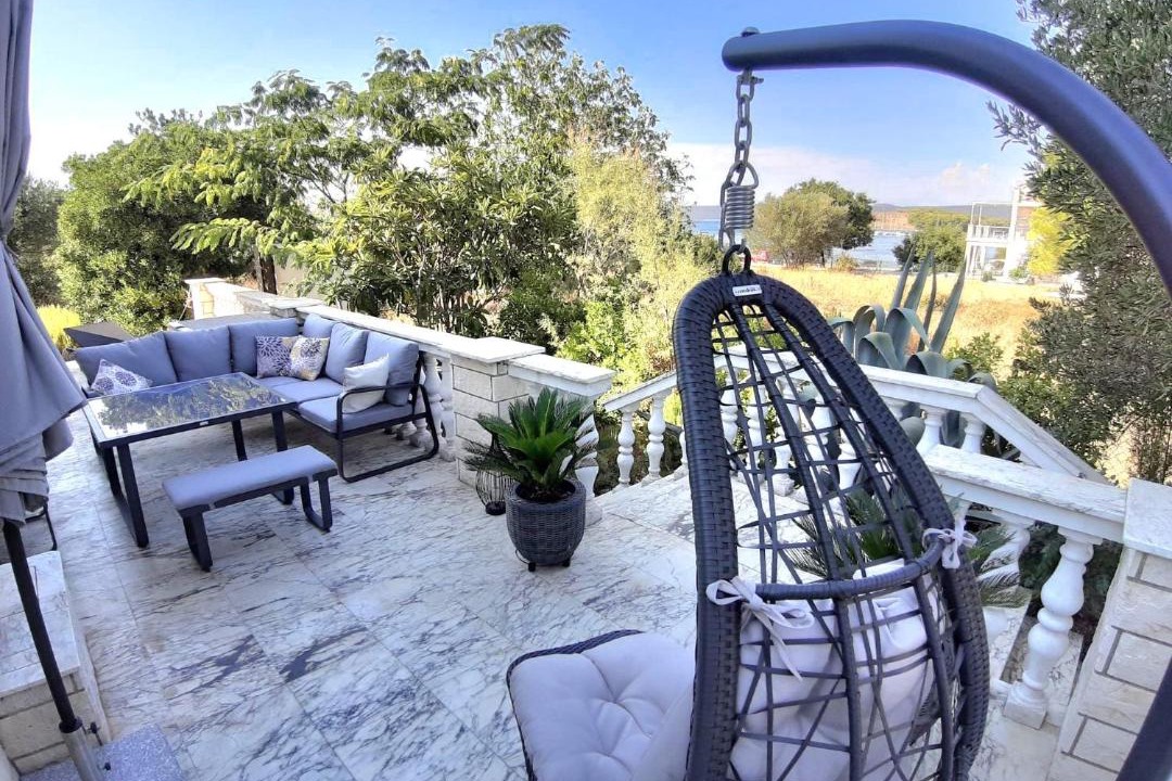 Photo of Patio Balcony in Pasman
