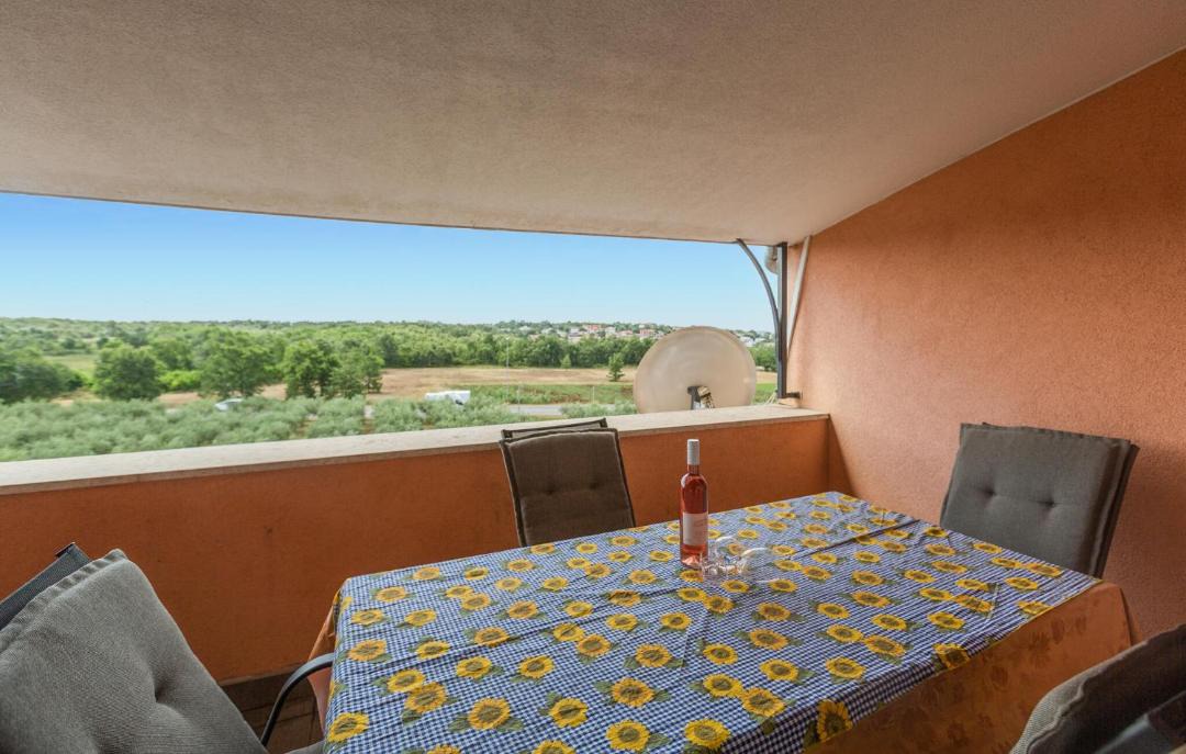 Photo of Bedroom in Zbandaj