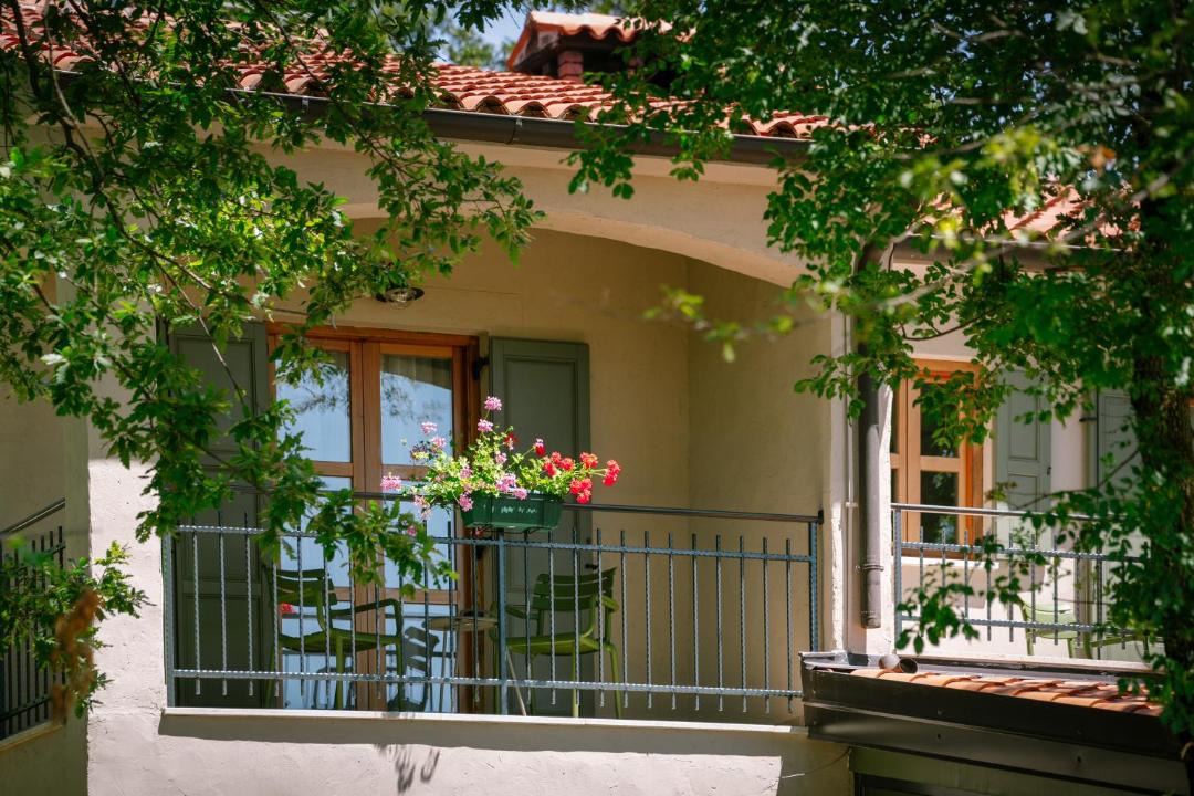 Photo of Patio Balcony in Filipini