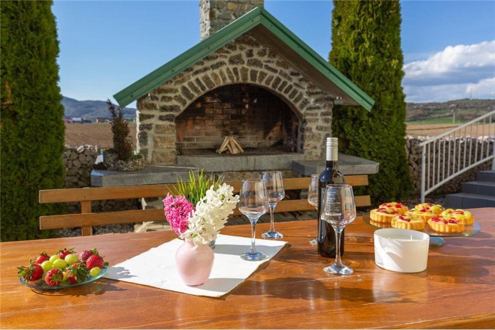 Photo of Patio Balcony in Brinje
