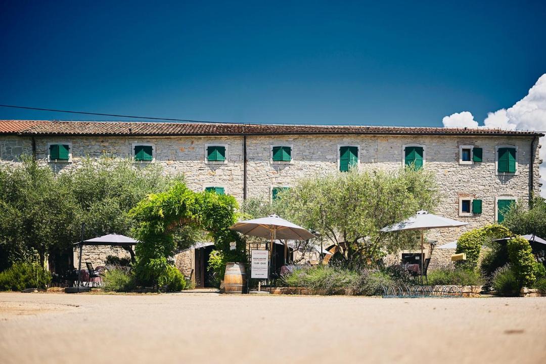 Photo of Others in Kastel