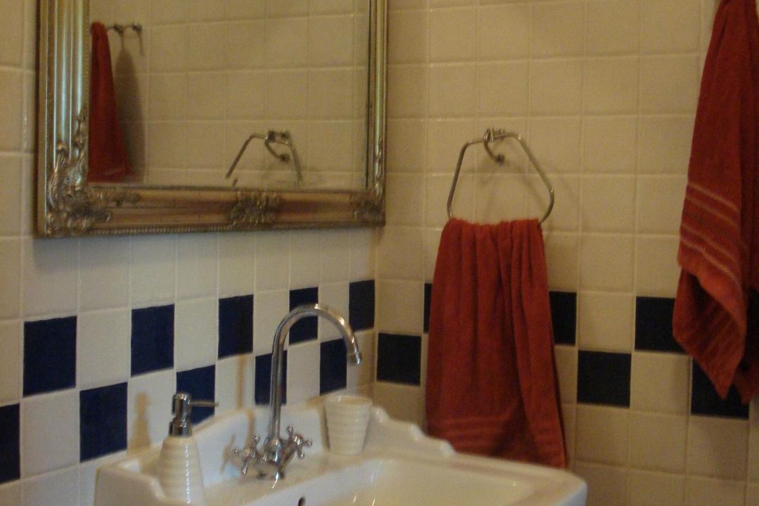Photo of Bathroom in Draz