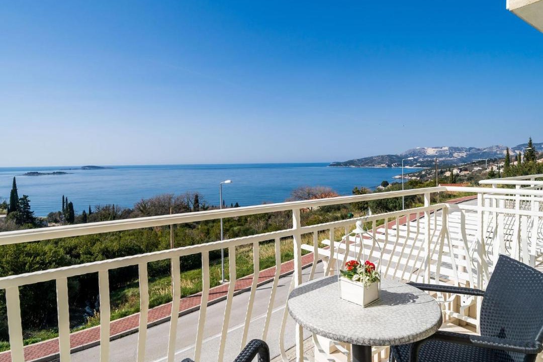 Photo of Patio Balcony in Plat