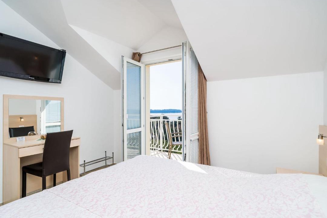 Photo of Bedroom in Plat