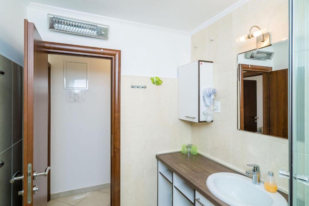 Photo of Bathroom in Plat
