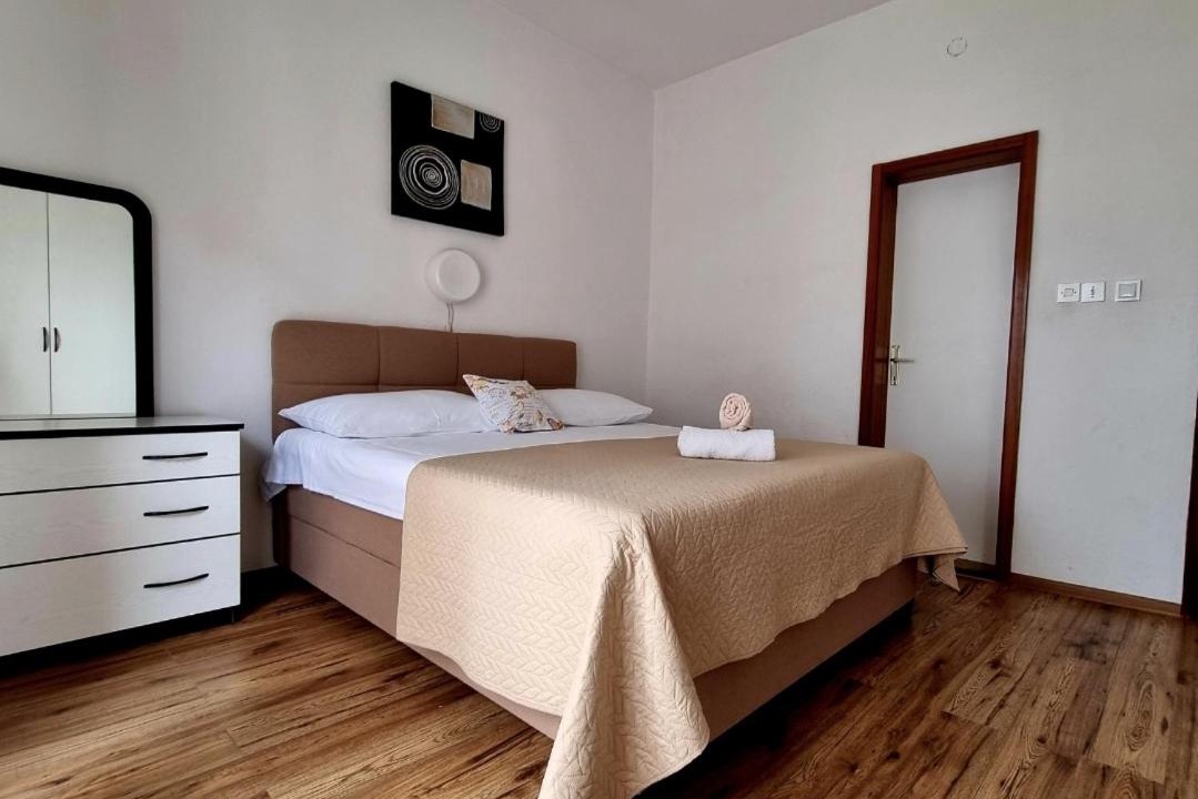 Photo of Bedroom in Promajna