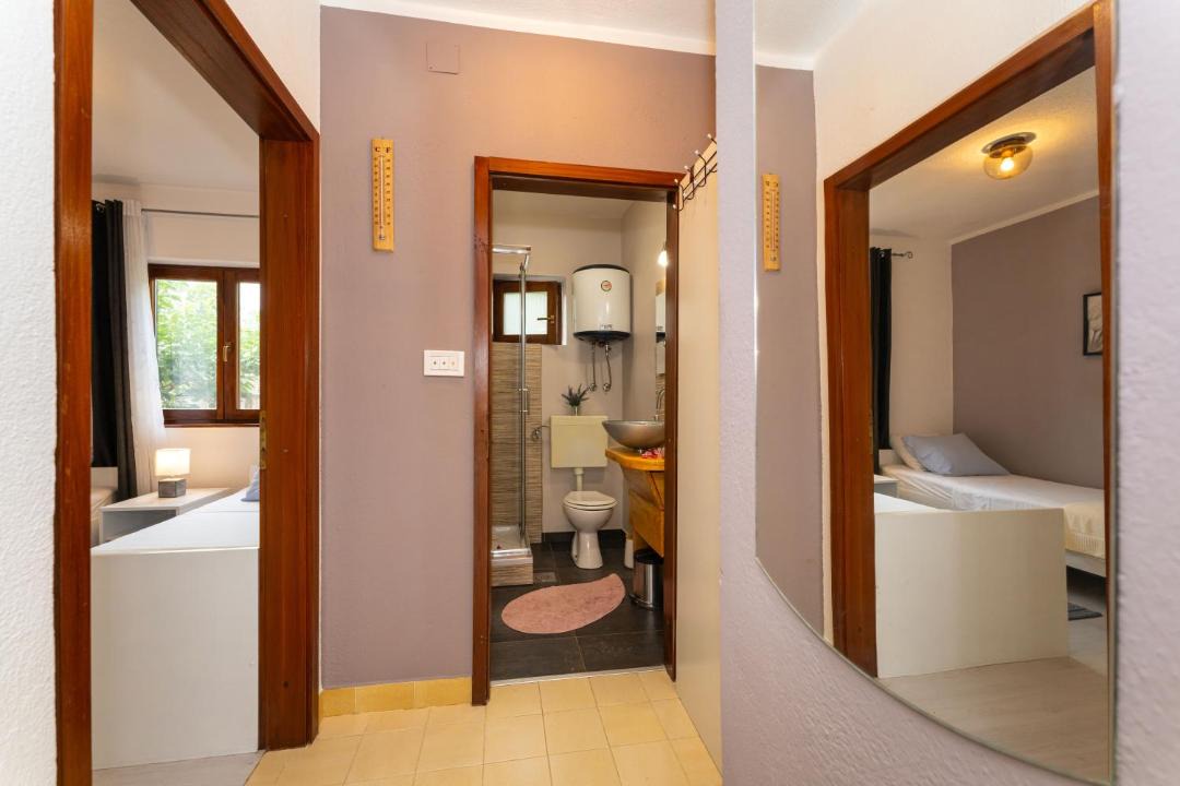 Photo of Bathroom in Kistanje