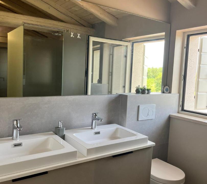 Photo of Bathroom in Radini