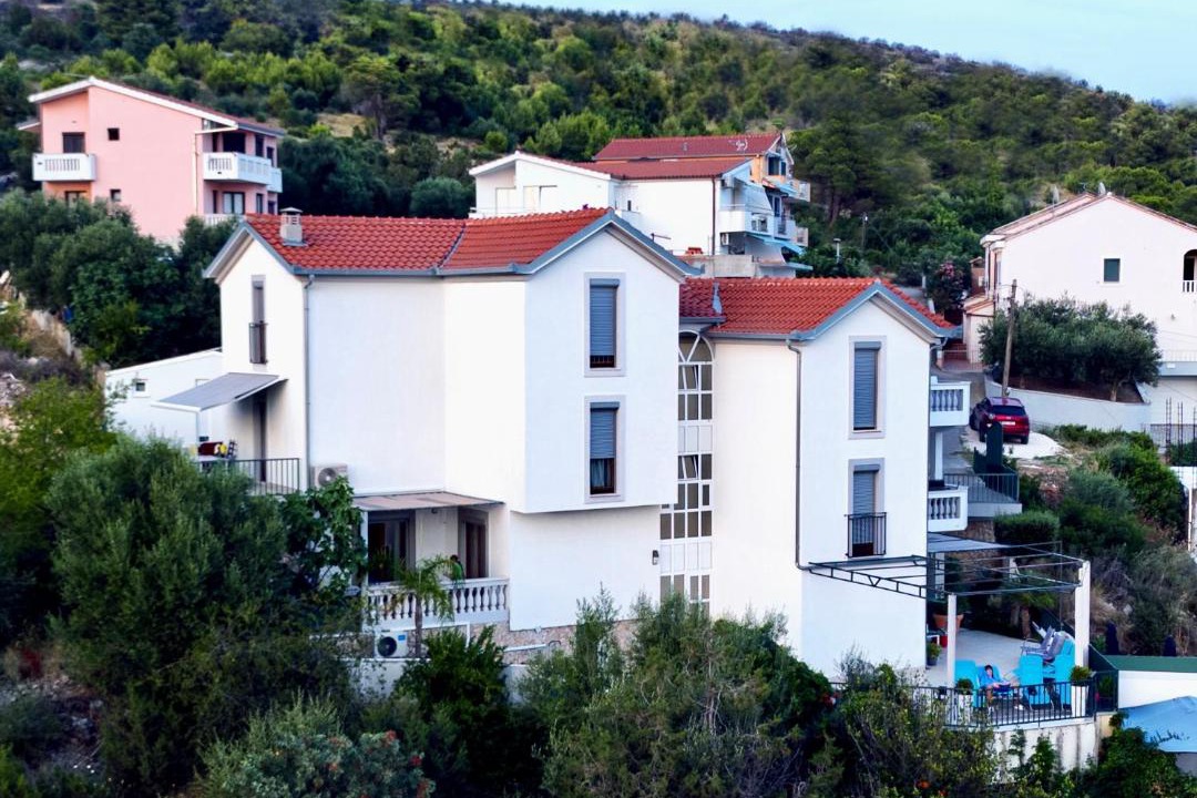 Photo of Others in Okrug Gornji