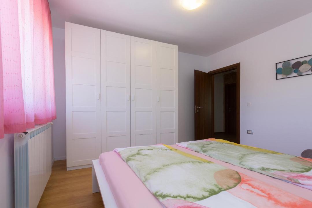 Photo of Others in Labin