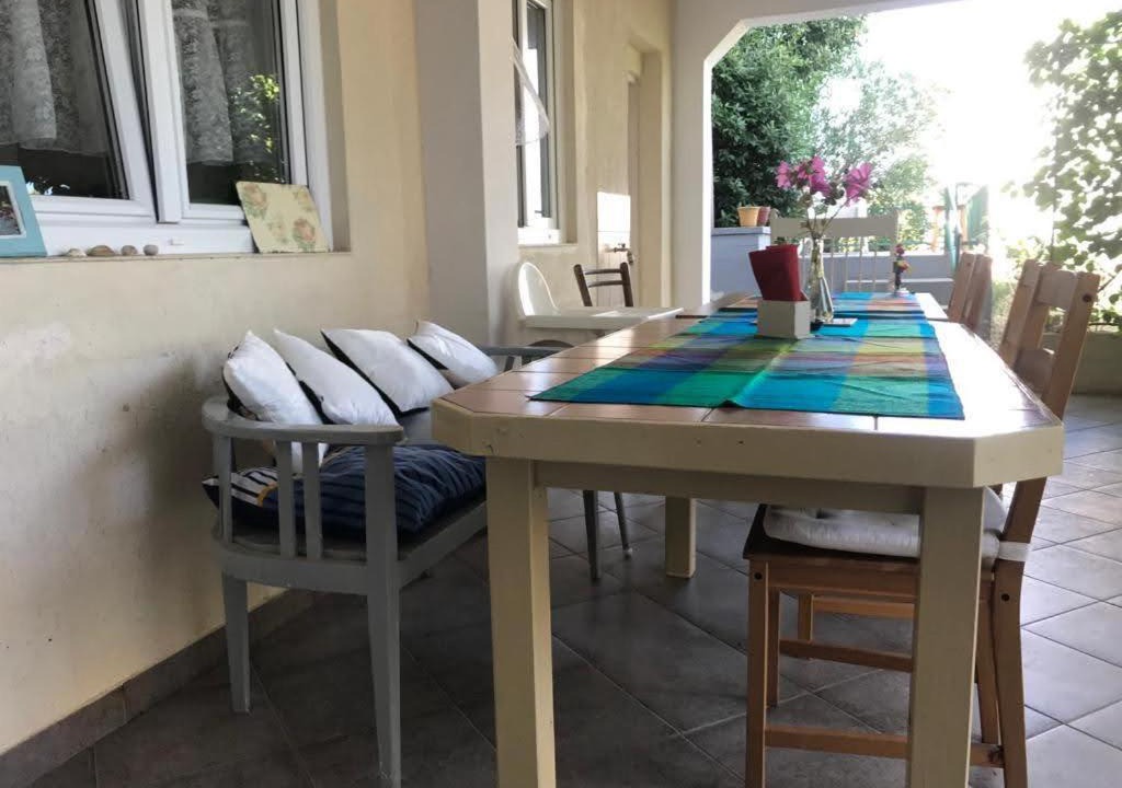 Photo of Others in Olib