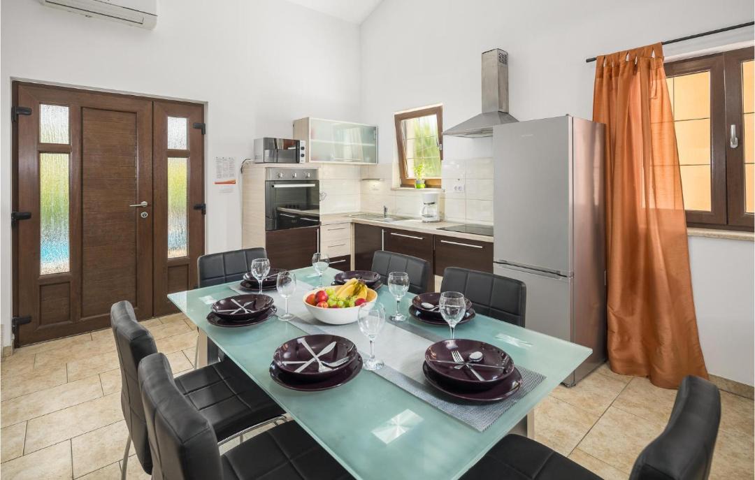 Photo of Kitchen in Liznjan