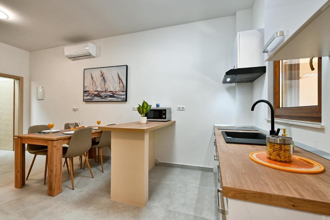 Photo of Others in Gajac