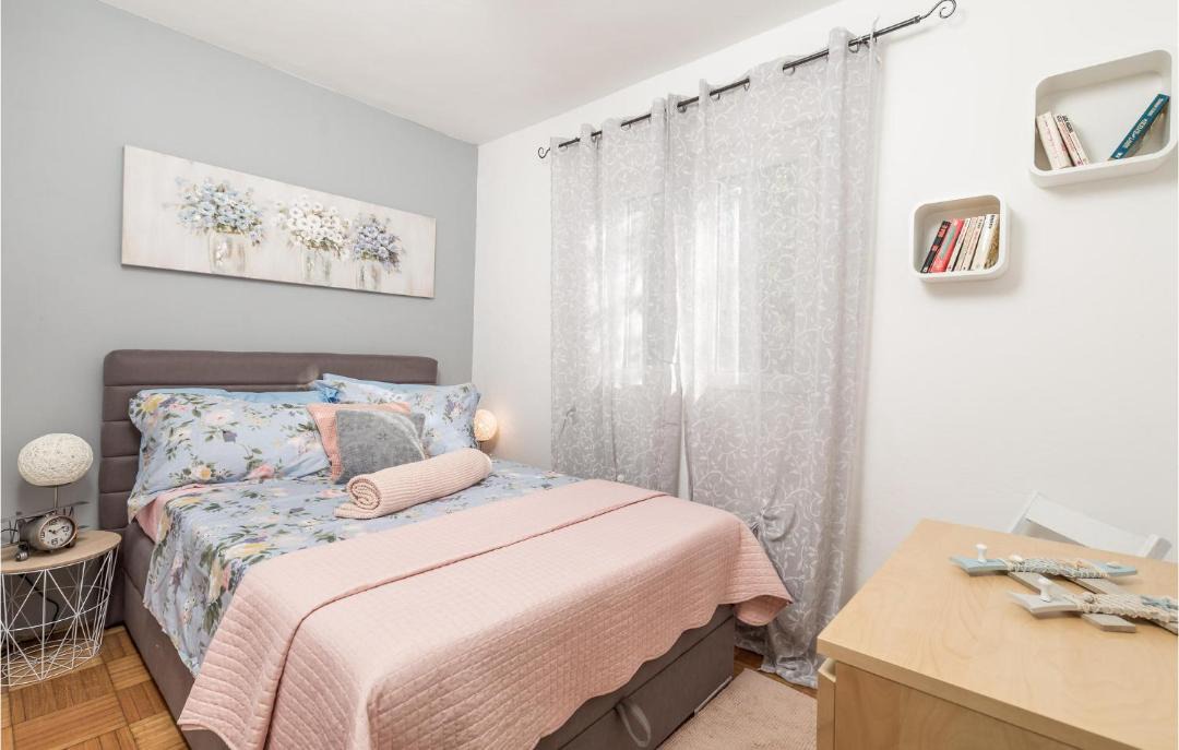Photo of Bedroom in Lukovo Sugarje
