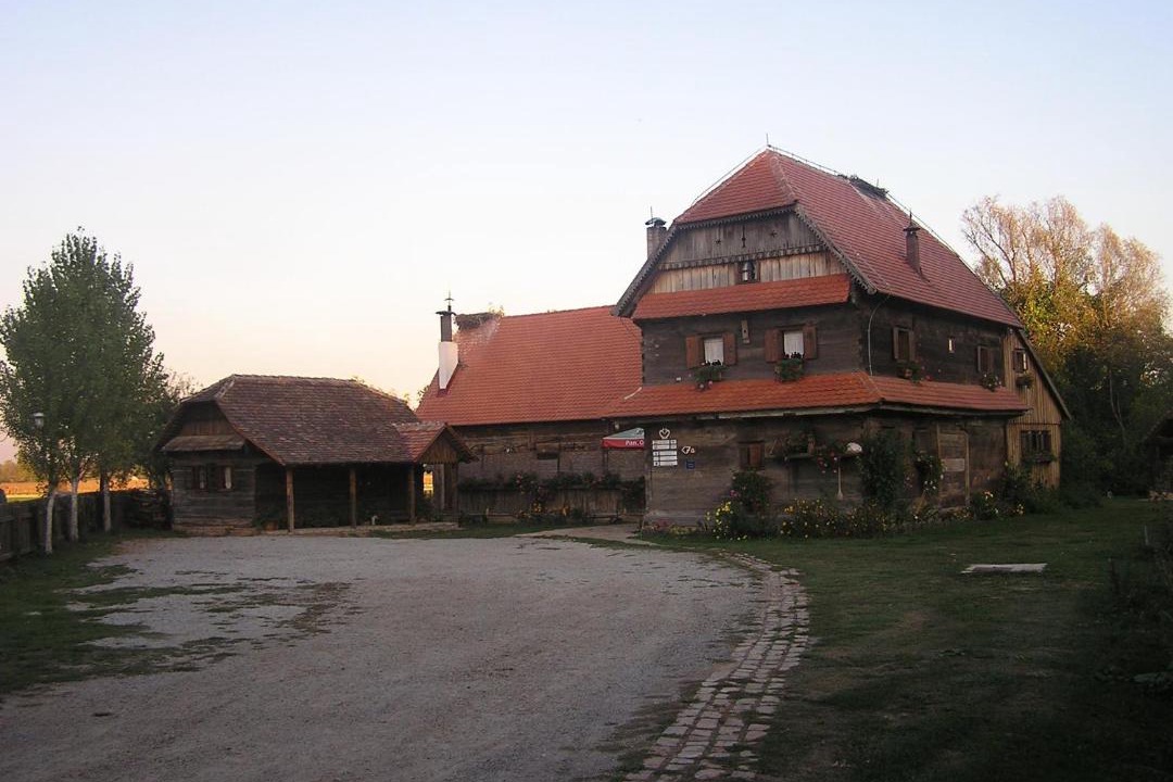 Photo of Others in Sisak