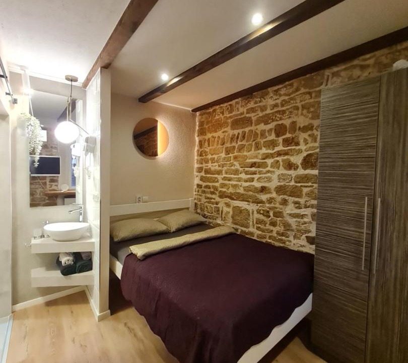 Photo of Bedroom in Grad